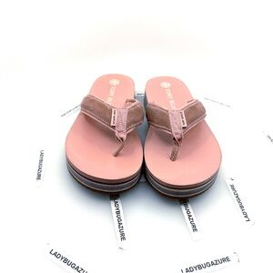 Tory Burch Like New W/Out the box Platform Flip Flops Pink Suede.  Size 7